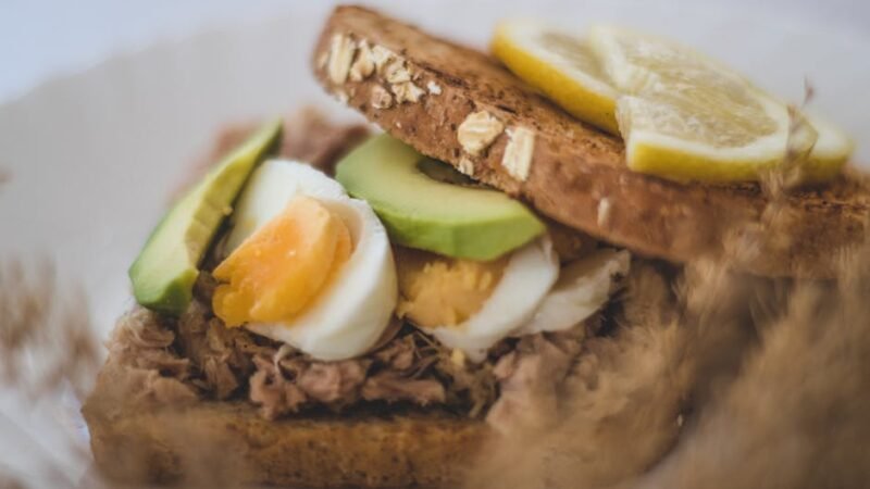 Café da manhã fitness com ovo e aveia: 5 variações